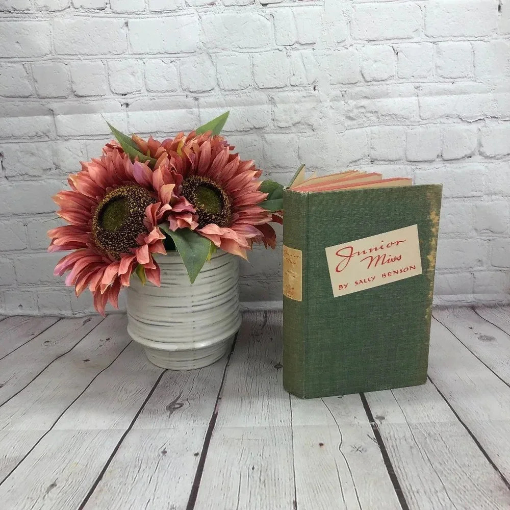 vintage book Junior miss 1941
